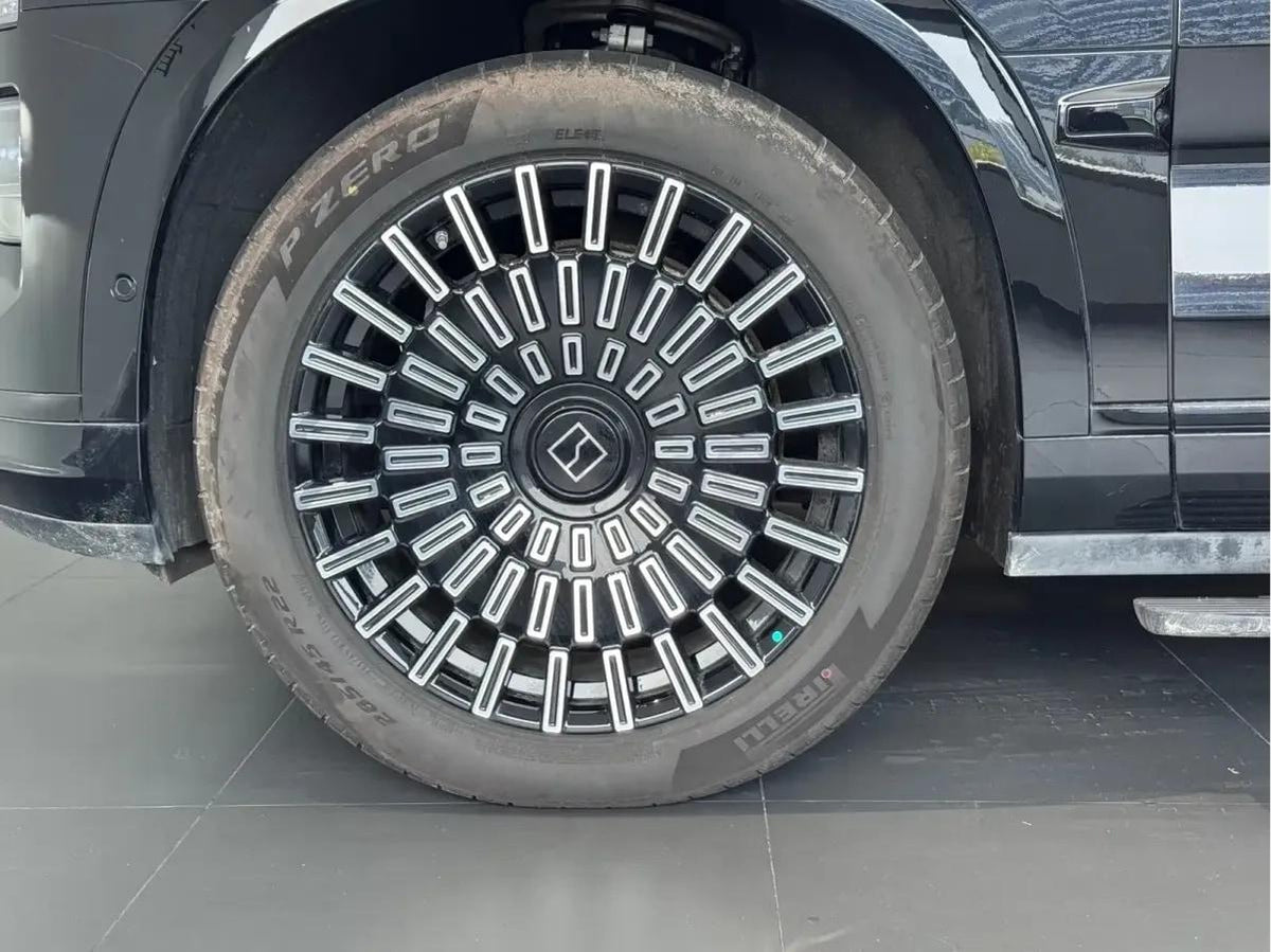 2025 Zeekr 9X 2.0T 279HP L4 1DHT PHEV 70KWH 380km image 11