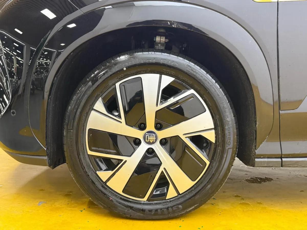 2025 BYD Tang L 1.5T 156HP L4 E-CVT PHEV 35.6KWH 215km image 11
