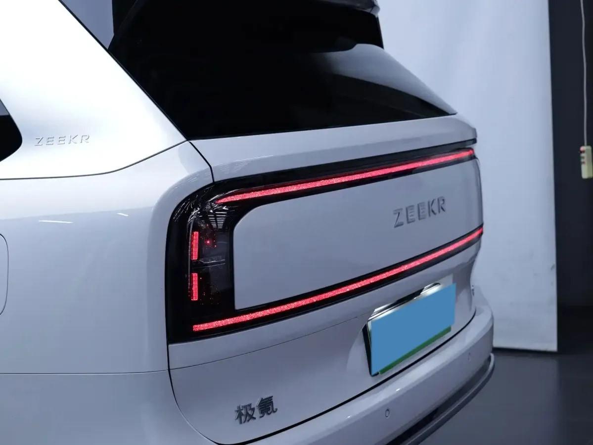 2025 Zeekr 9X 2.0T 279HP L4 1DHT PHEV 70KWH 380km image 11