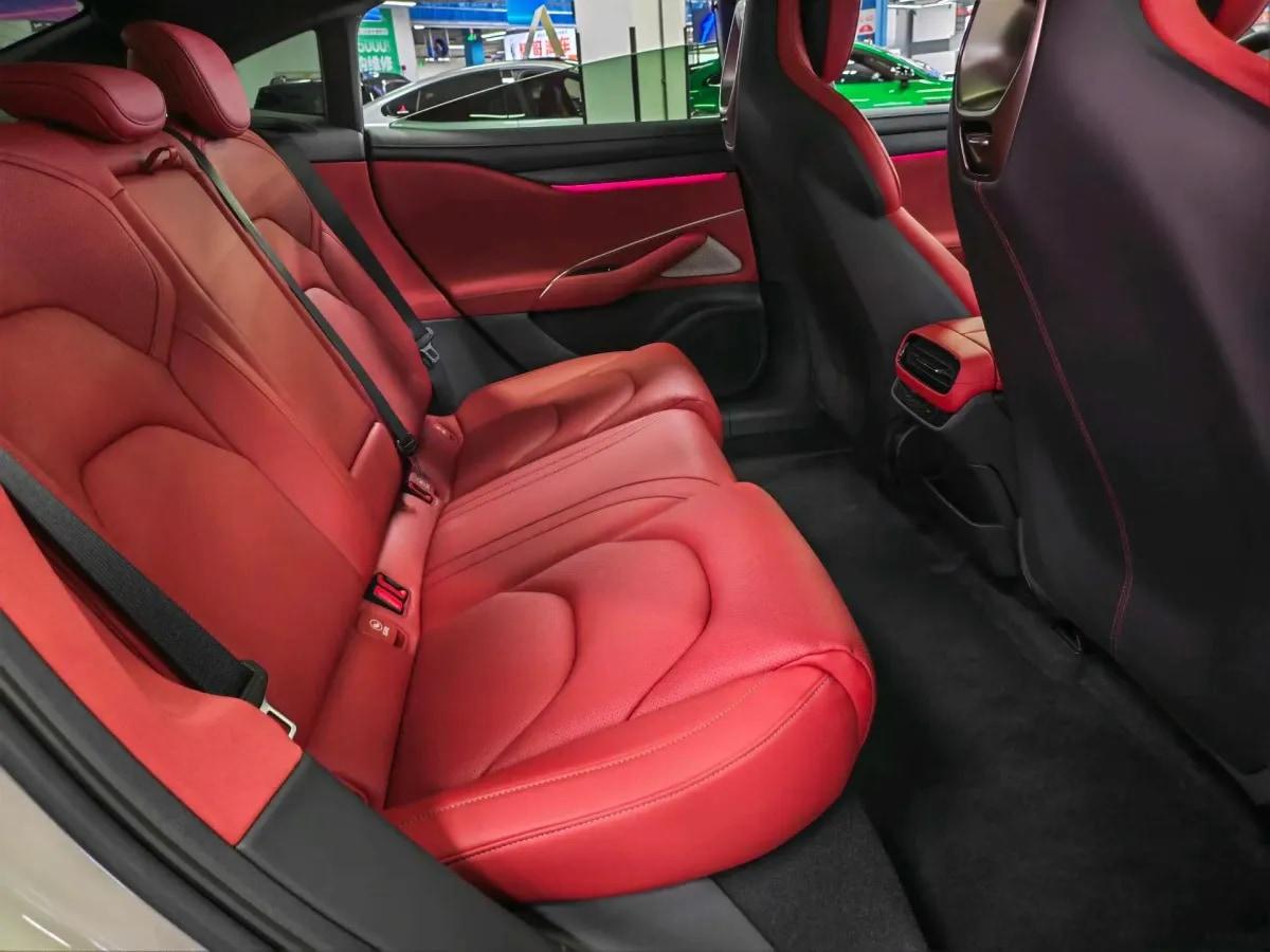 2024 Xiaomi SU7 BEV 73.6KWH image 11