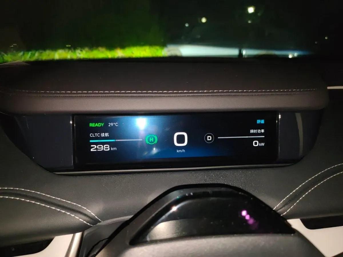 2024 Xiaomi SU7 BEV 73.6KWH 700km image 12