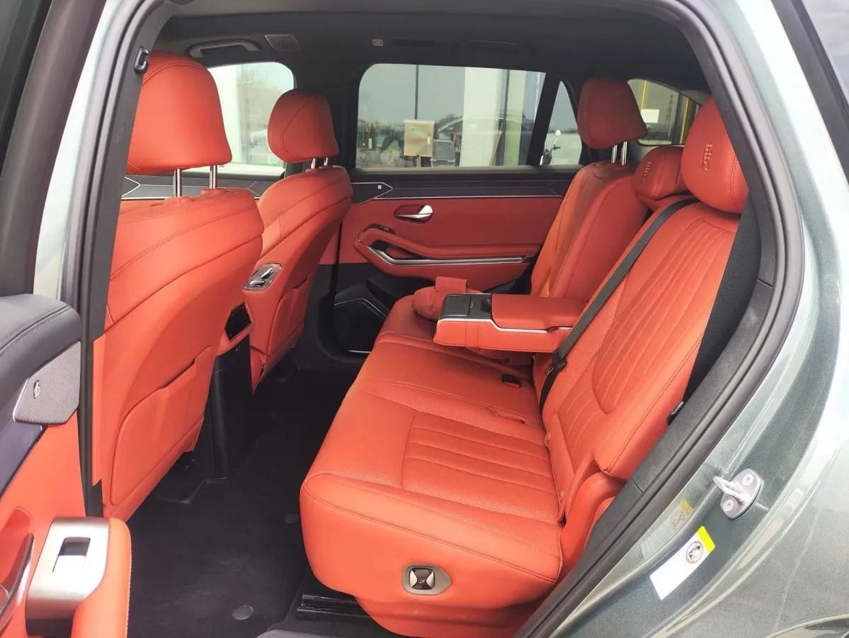 2025 BYD Tang L 1.5T 156HP L4 E-CVT PHEV 35.6KWH 175km image 12