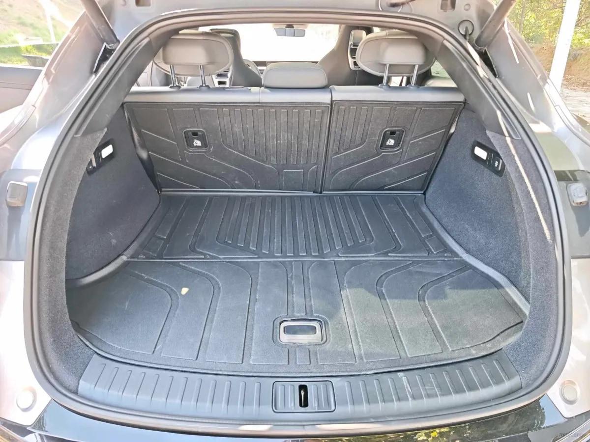 2025 Xiaomi YU7 BEV 96.3KWH 835km image 12