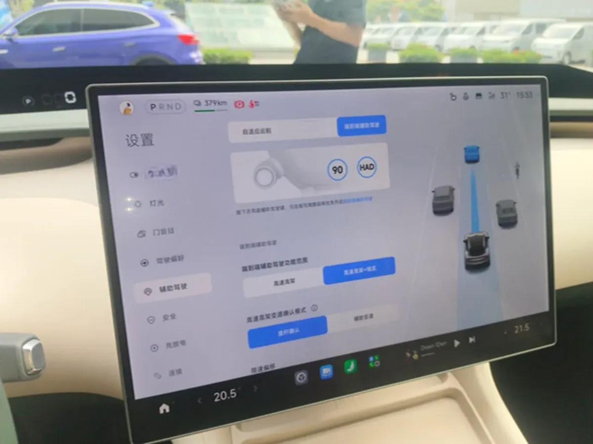 2025 Xiaomi YU7 BEV 96.3KWH 835km image 12