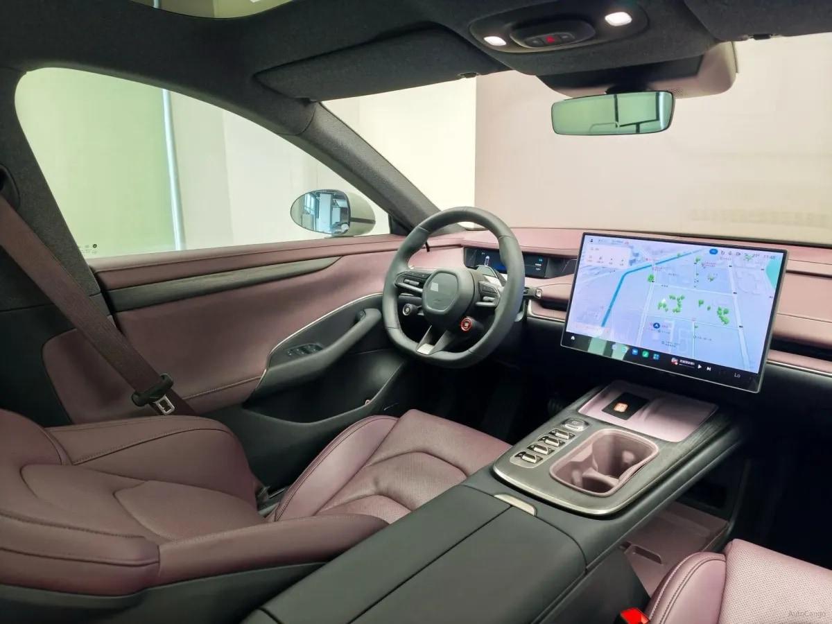 2024 Xiaomi SU7 BEV 94.3KWH image 12