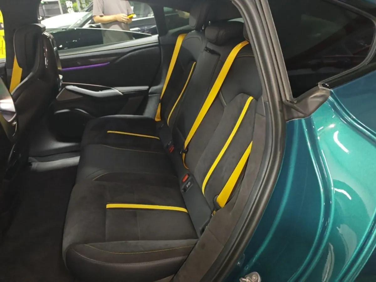 2025 Xiaomi SU7 Ultra BEV 93.7KWH 630km image 12