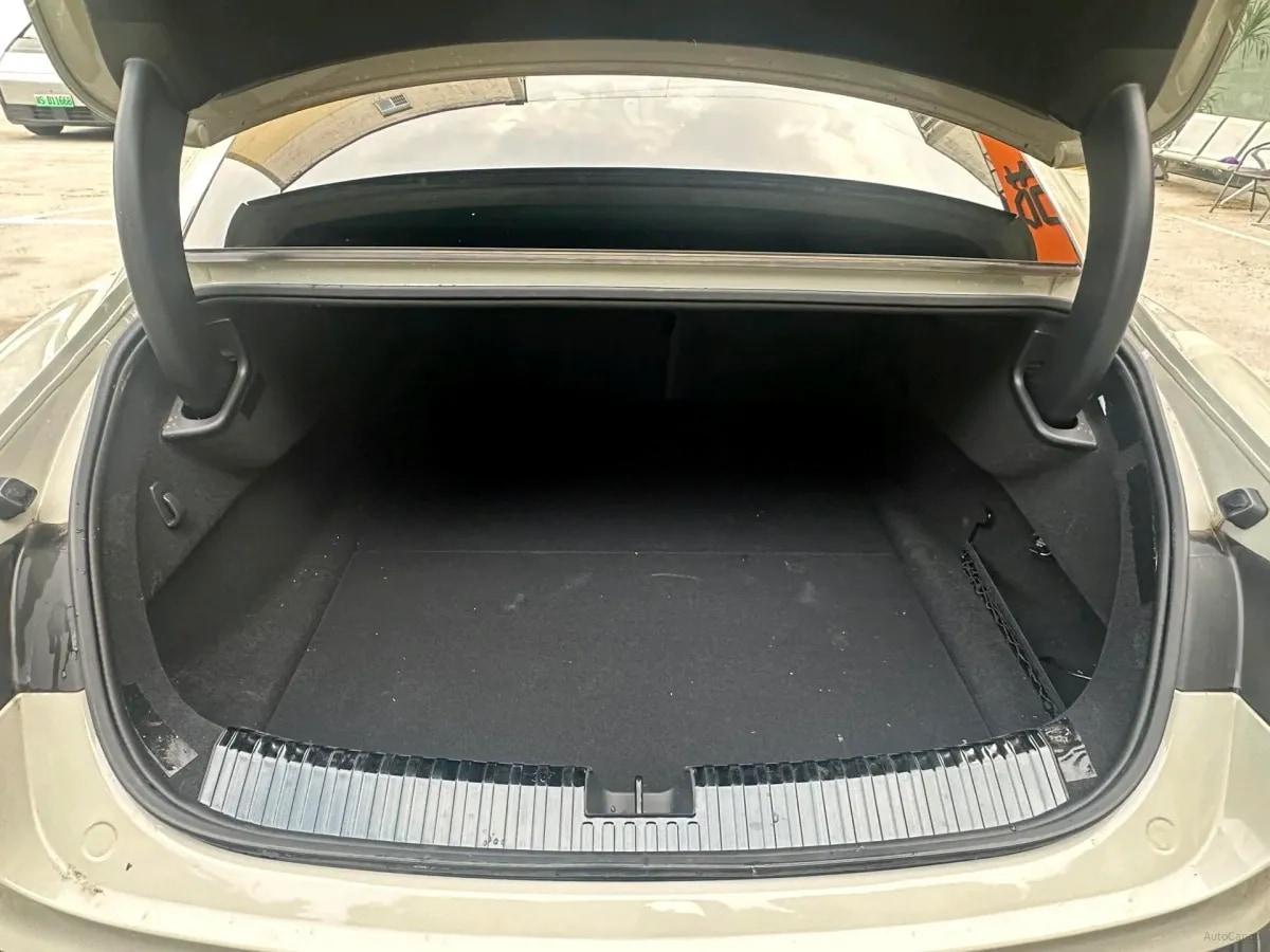 2024 Xiaomi SU7 BEV 94.3KWH image 12