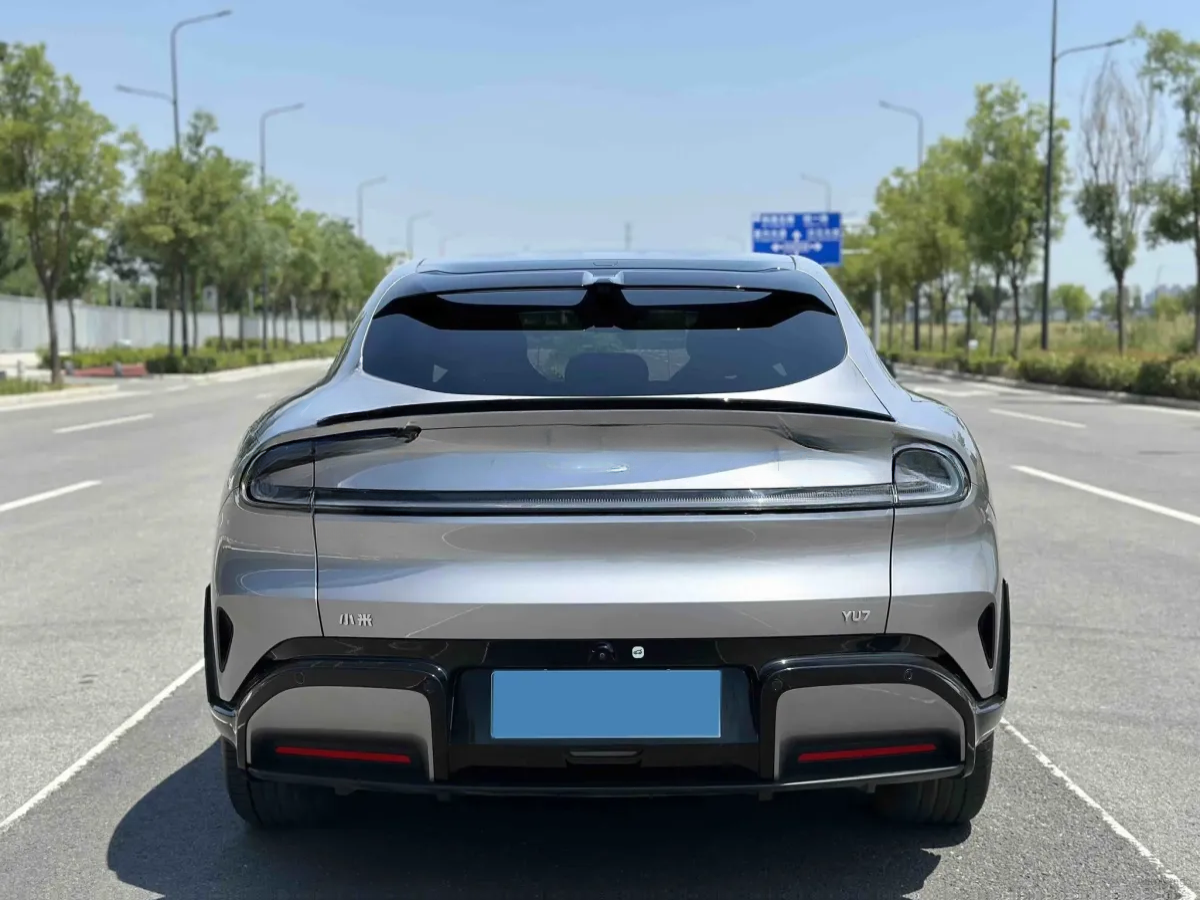 2025 Xiaomi YU7 BEV image 12
