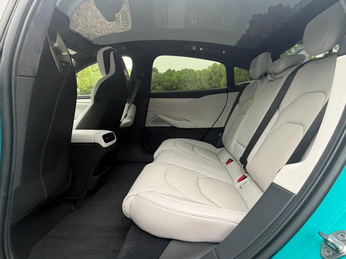 2024 Xiaomi SU7 BEV 101KWH 800km image 12