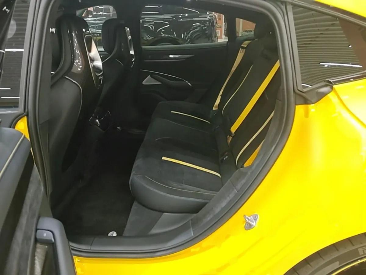 2025 Xiaomi SU7 Ultra BEV 93.7KWH 630km image 12