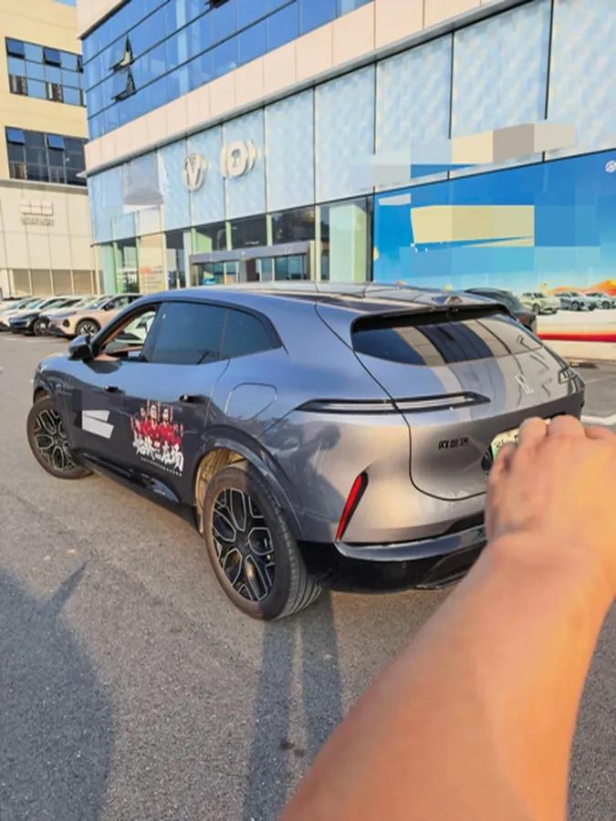 2024 Avatr 07 BEV 82.16KWH 610km image 12
