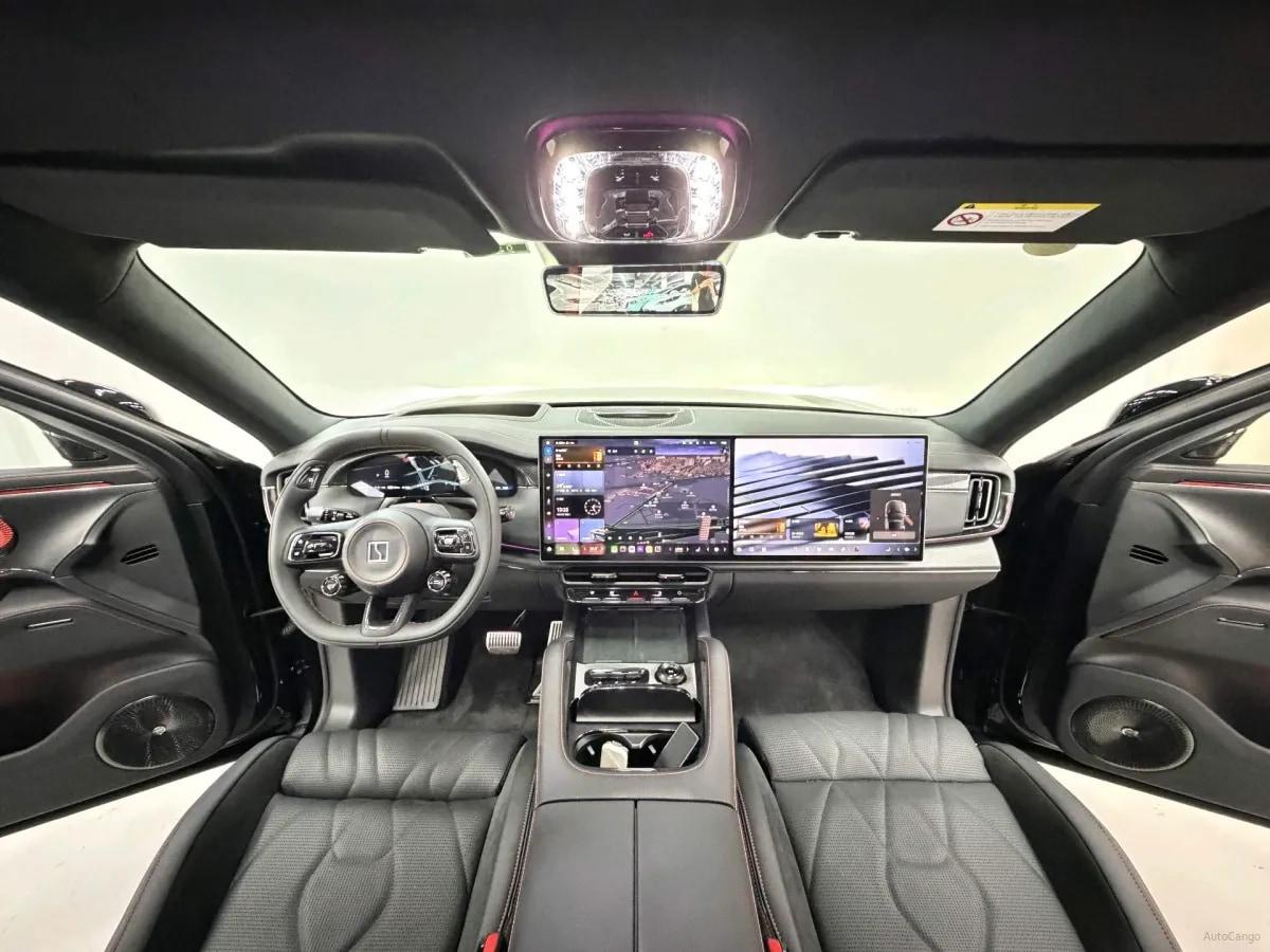 2026 Zeekr 8X 2.0T 279HP L4 1DHT PHEV 70KWH 330km image 12