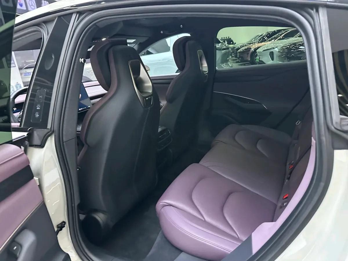 2024 Xiaomi SU7 BEV 73.6KWH image 12