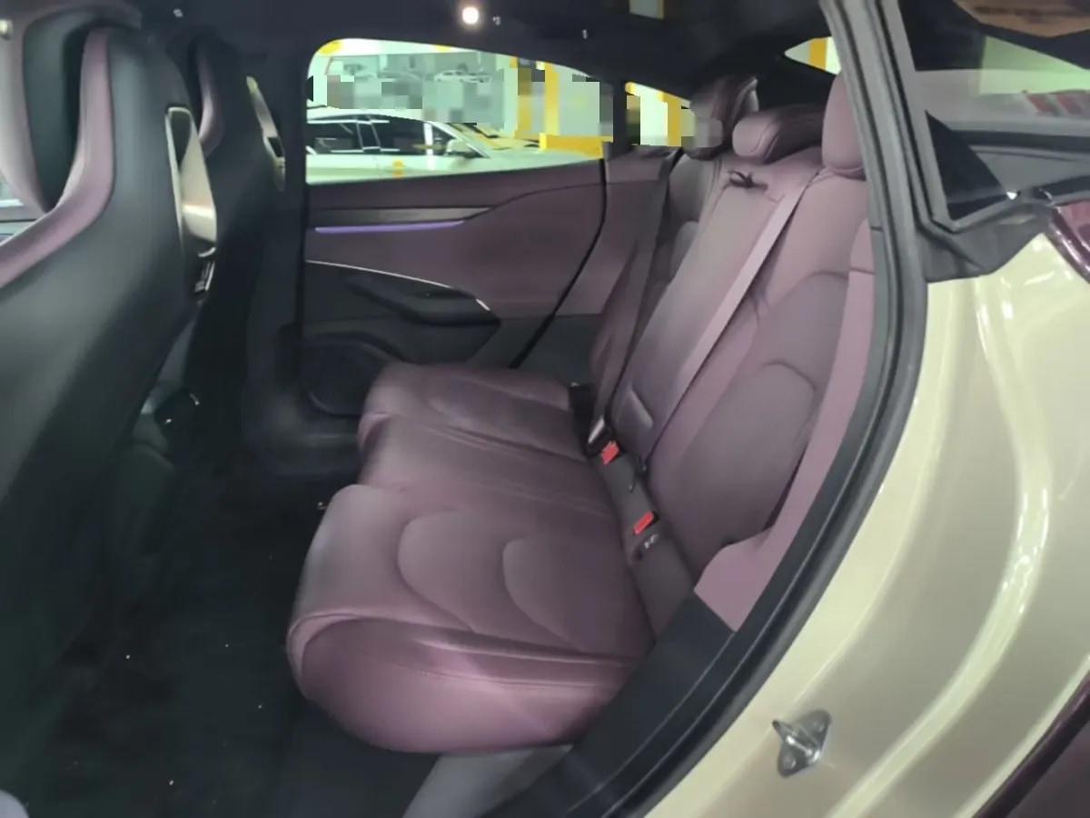 2024 Xiaomi SU7 BEV 73.6KWH 700km image 12