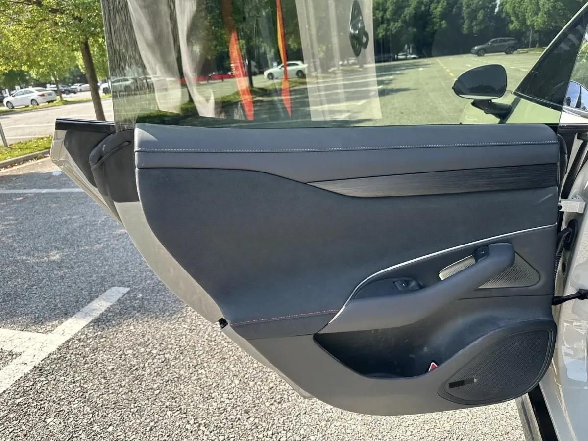 2024 Xiaomi SU7 BEV 101KWH image 12