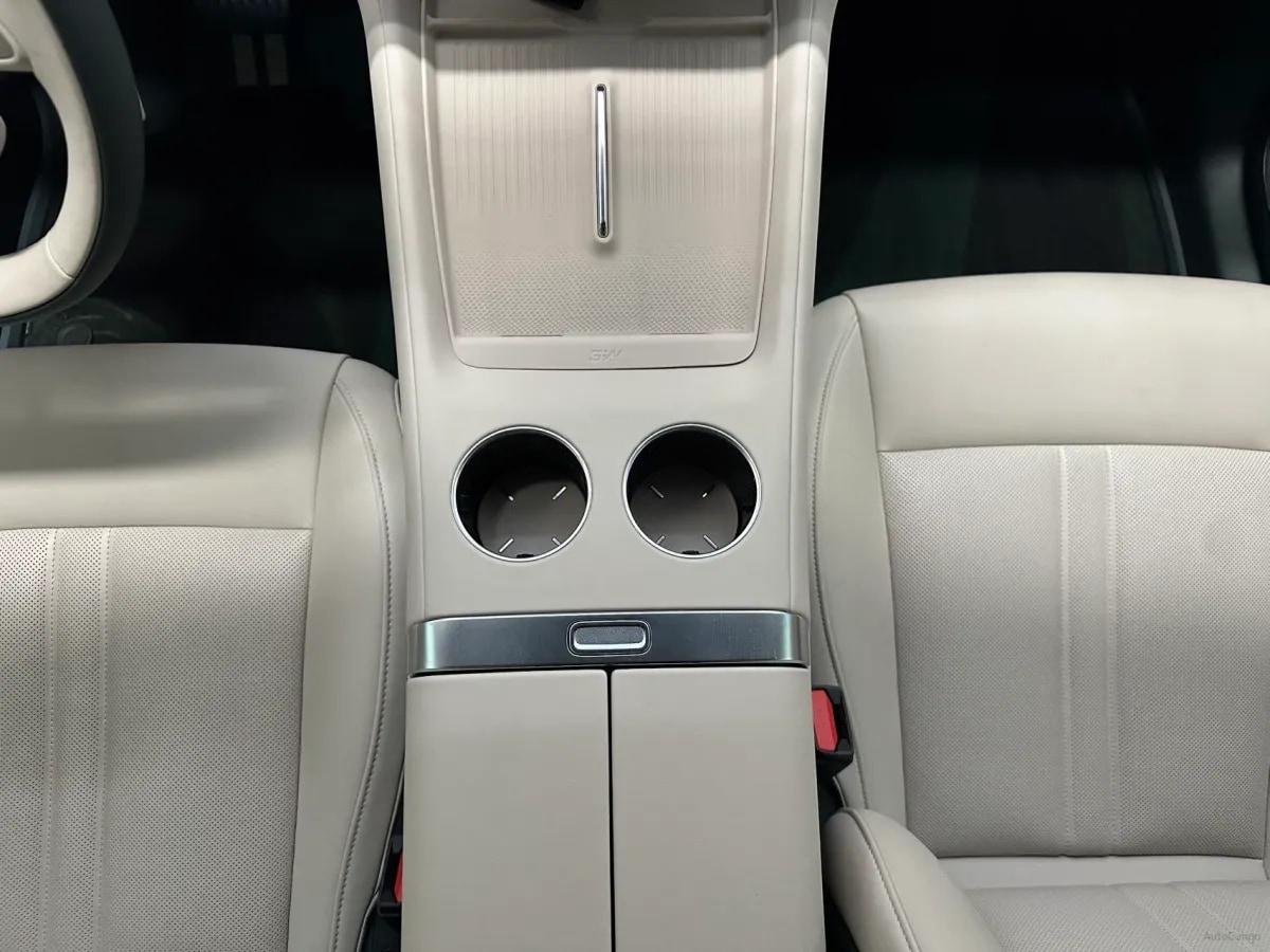 2025 Xiaomi YU7 BEV 101.7KWH image 12