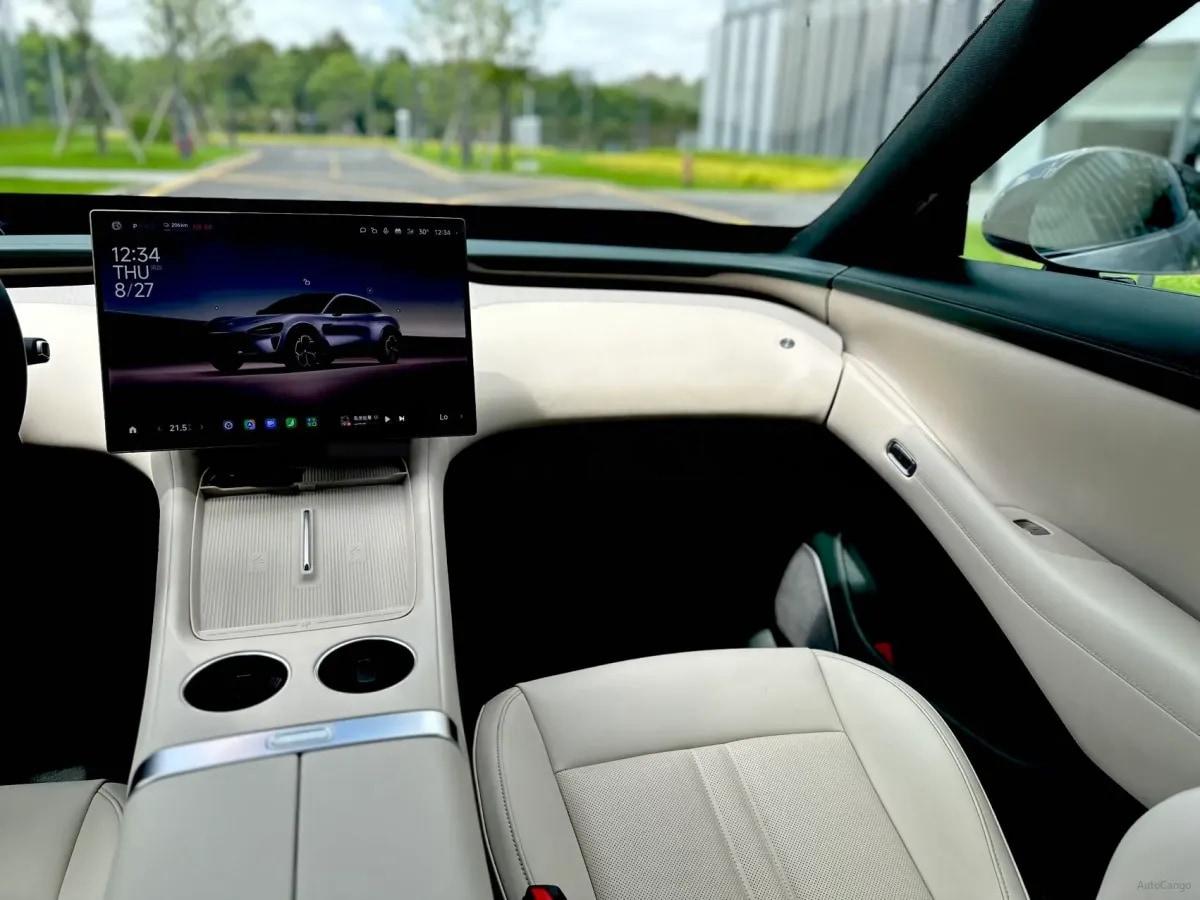 2025 Xiaomi YU7 BEV 96.3KWH 770km image 12