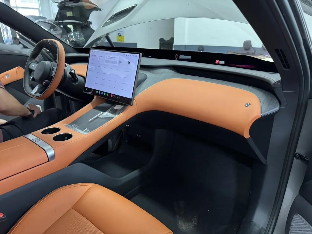 2025 Xiaomi YU7 BEV 96.3KWH 770km image 12