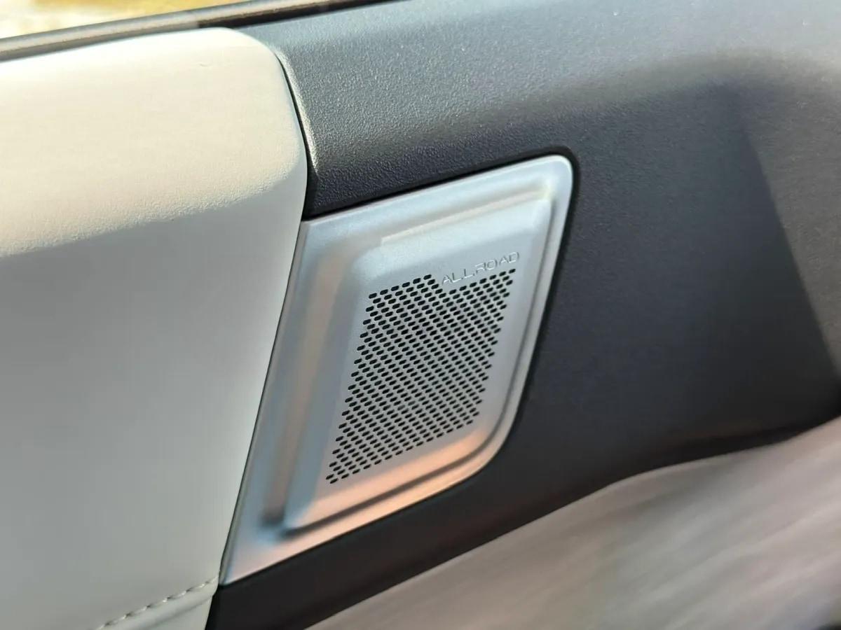 2024 iCAR iCAR 03 BEV 65.69KWH 472km image 12