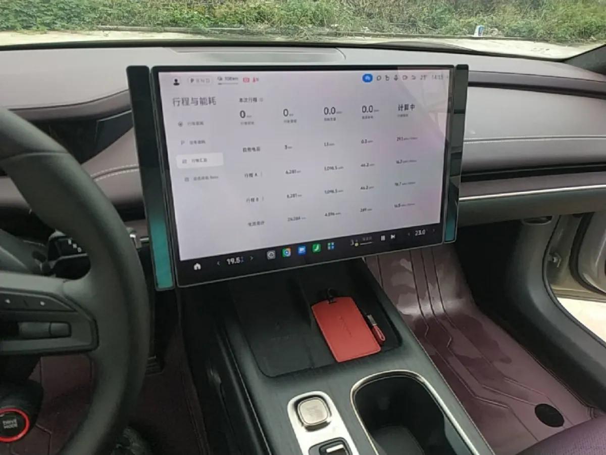 2024 Xiaomi SU7 BEV 94.3KWH 830km image 12