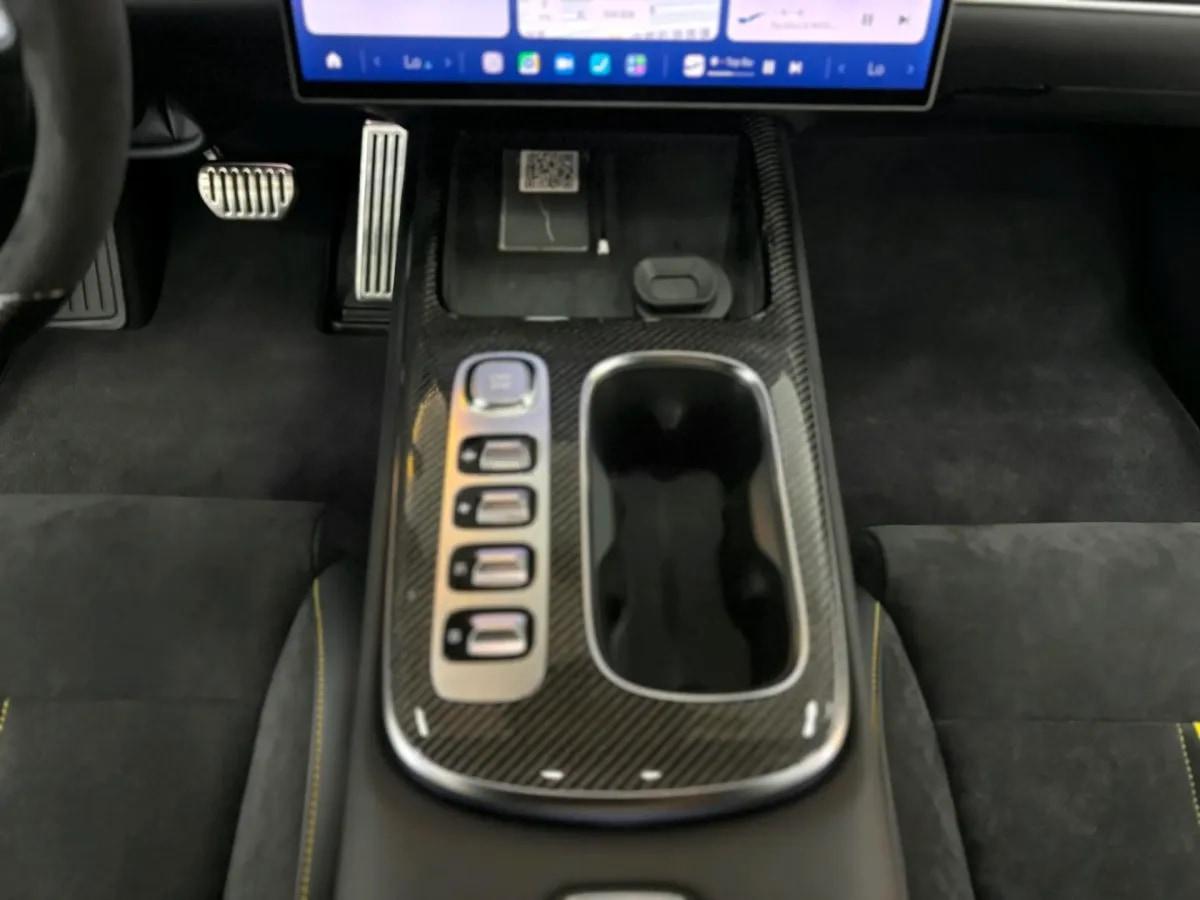 2025 Xiaomi SU7 Ultra BEV 93.7KWH image 12