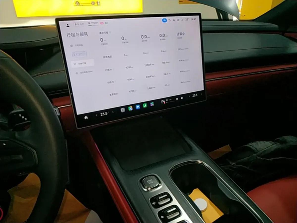 2024 Xiaomi SU7 BEV 101KWH 800km image 12