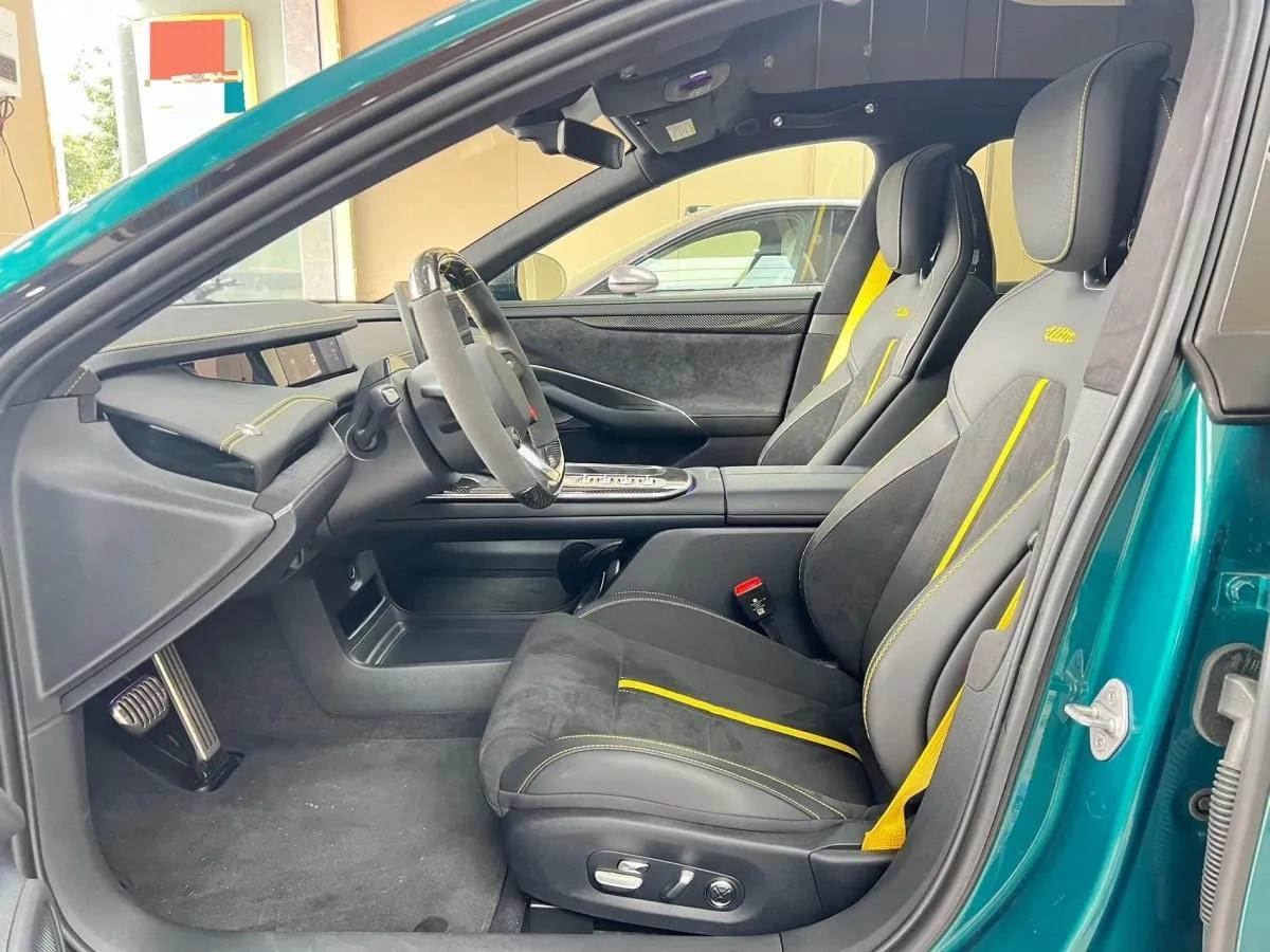 2025 Xiaomi SU7 Ultra BEV 93.7KWH image 12