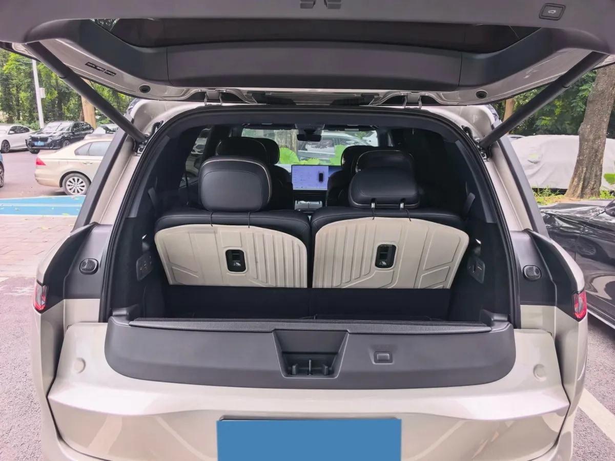 2025 LYNK&CO 900 2.0T 254HP L4 3DHT PHEV 52.38KWH 268km image 12