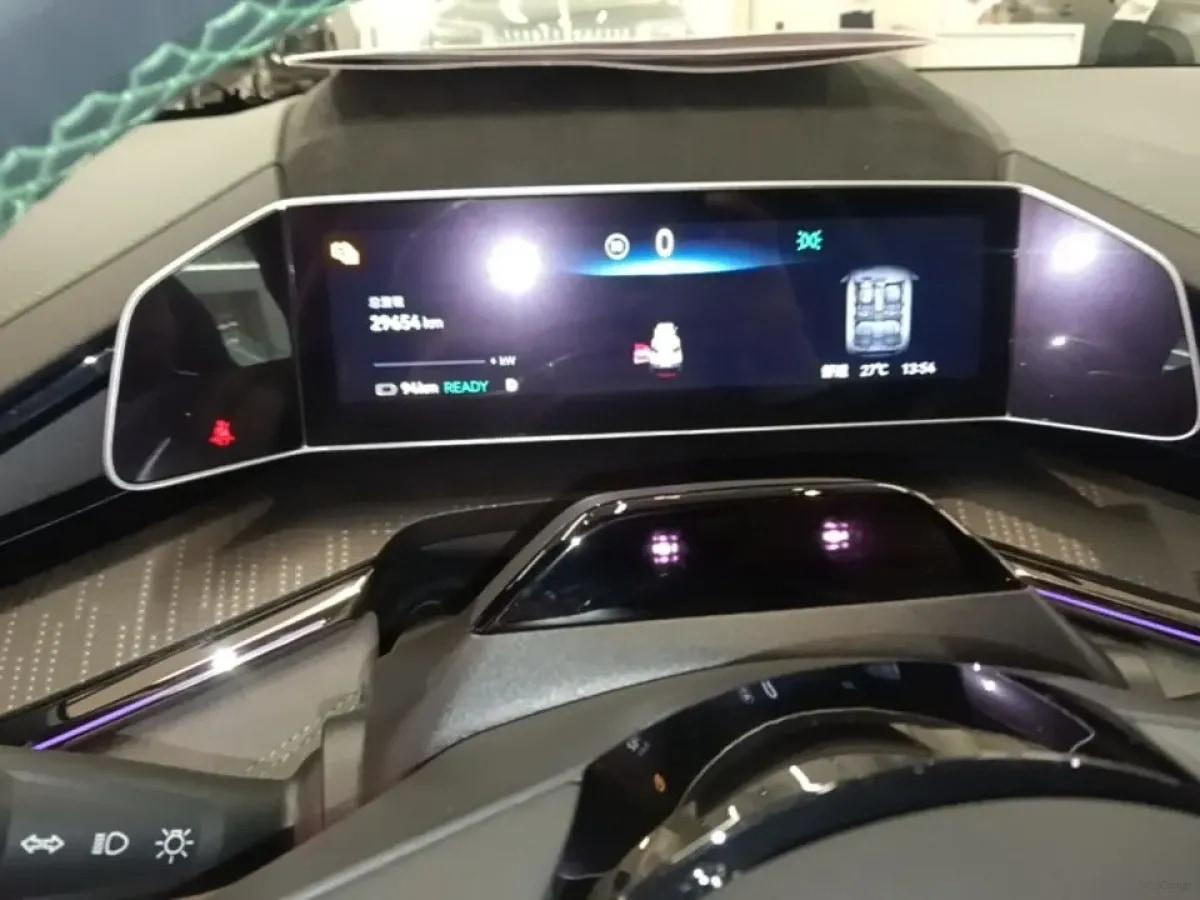 2023 Zeekr 001 BEV 100KWH 656km image 12