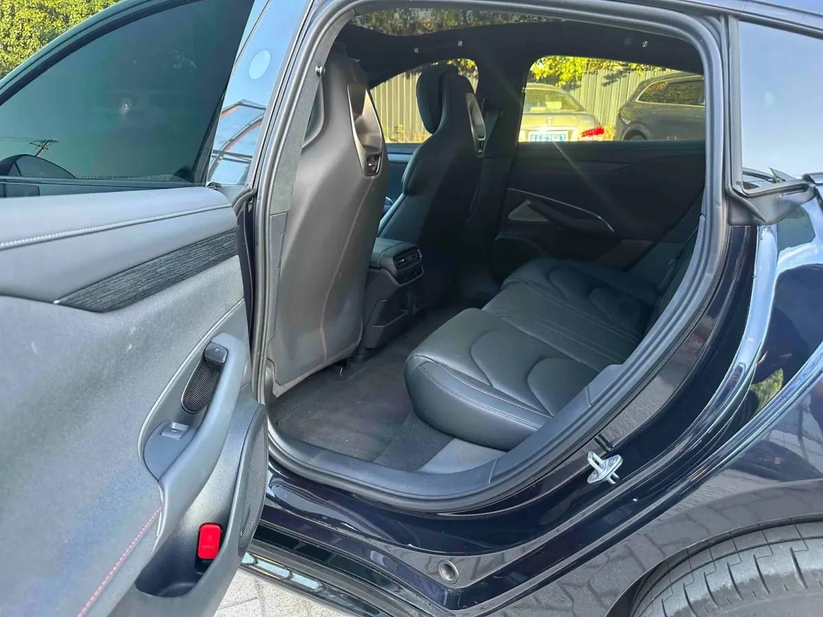 2024 Xiaomi SU7 BEV 101KWH 800km image 12