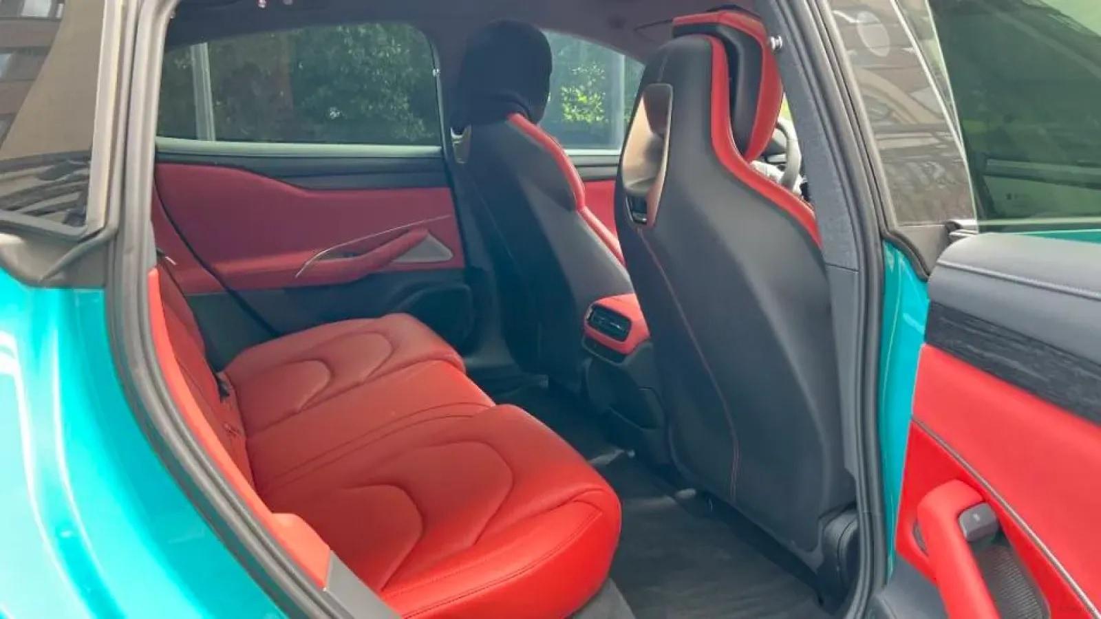 2024 Xiaomi SU7 BEV 73.6KWH image 12