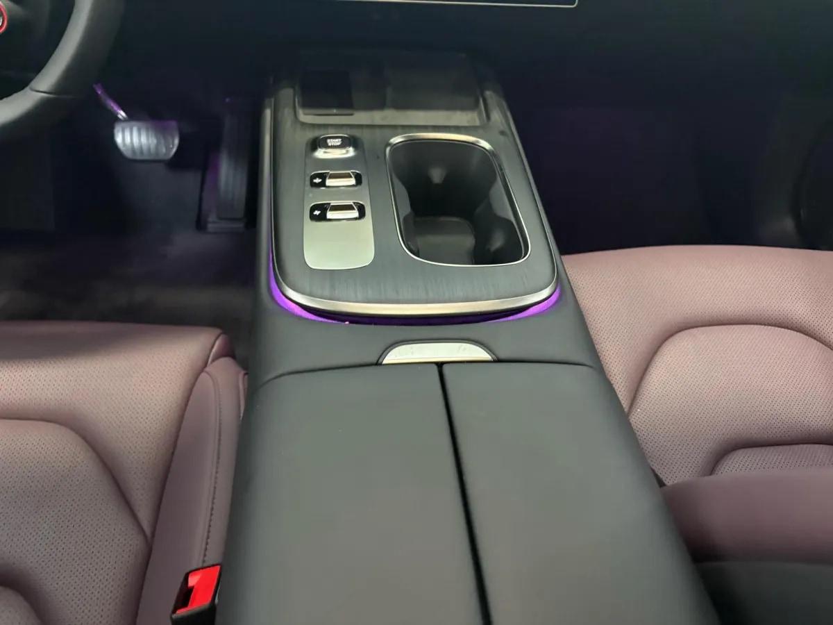 2024 Xiaomi SU7 BEV 73.6KWH image 12