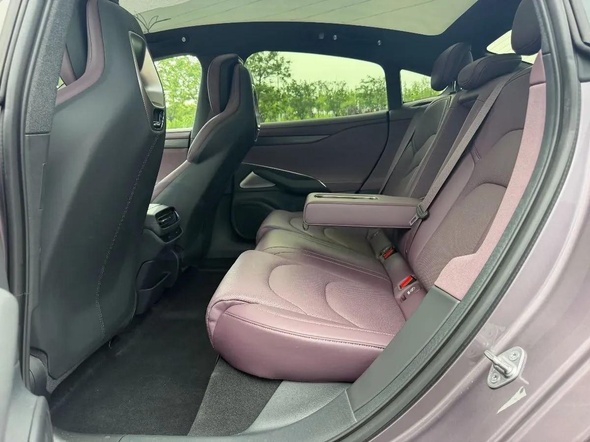 2024 Xiaomi SU7 BEV 94.3KWH 830km image 13
