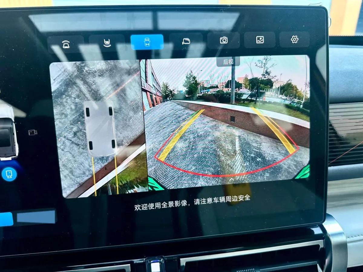 2024 iCAR iCAR 03 BEV 65.69KWH 472km image 13