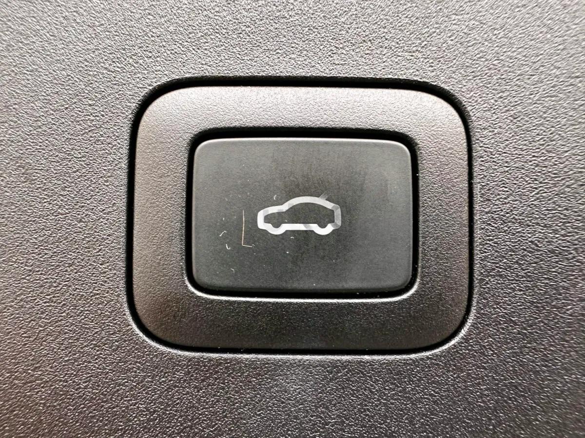 2025 Xiaomi YU7 BEV 101.7KWH 760km image 13