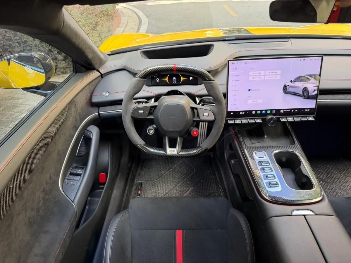 2025 Xiaomi SU7 Ultra BEV 93.7KWH 630km image 13