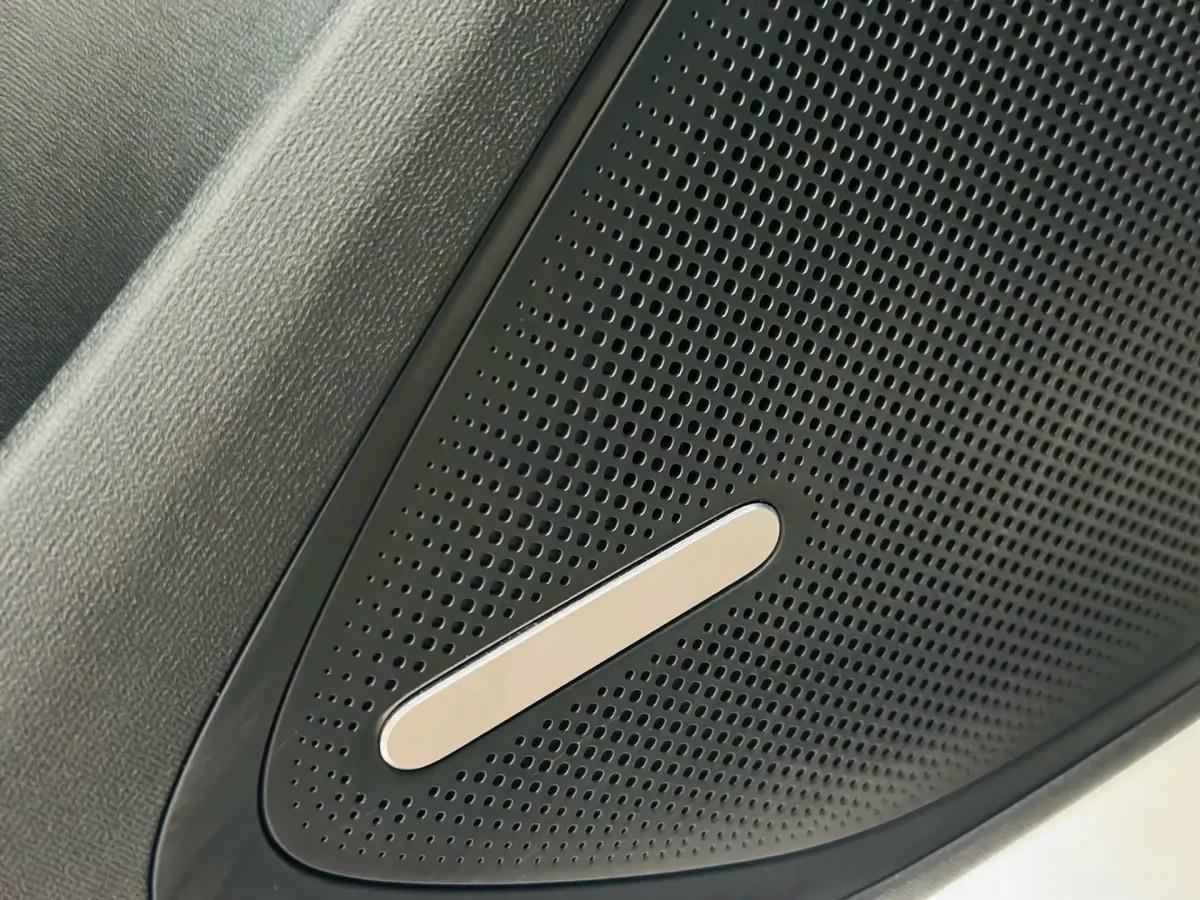 2024 Xiaomi SU7 BEV 94.3KWH image 13