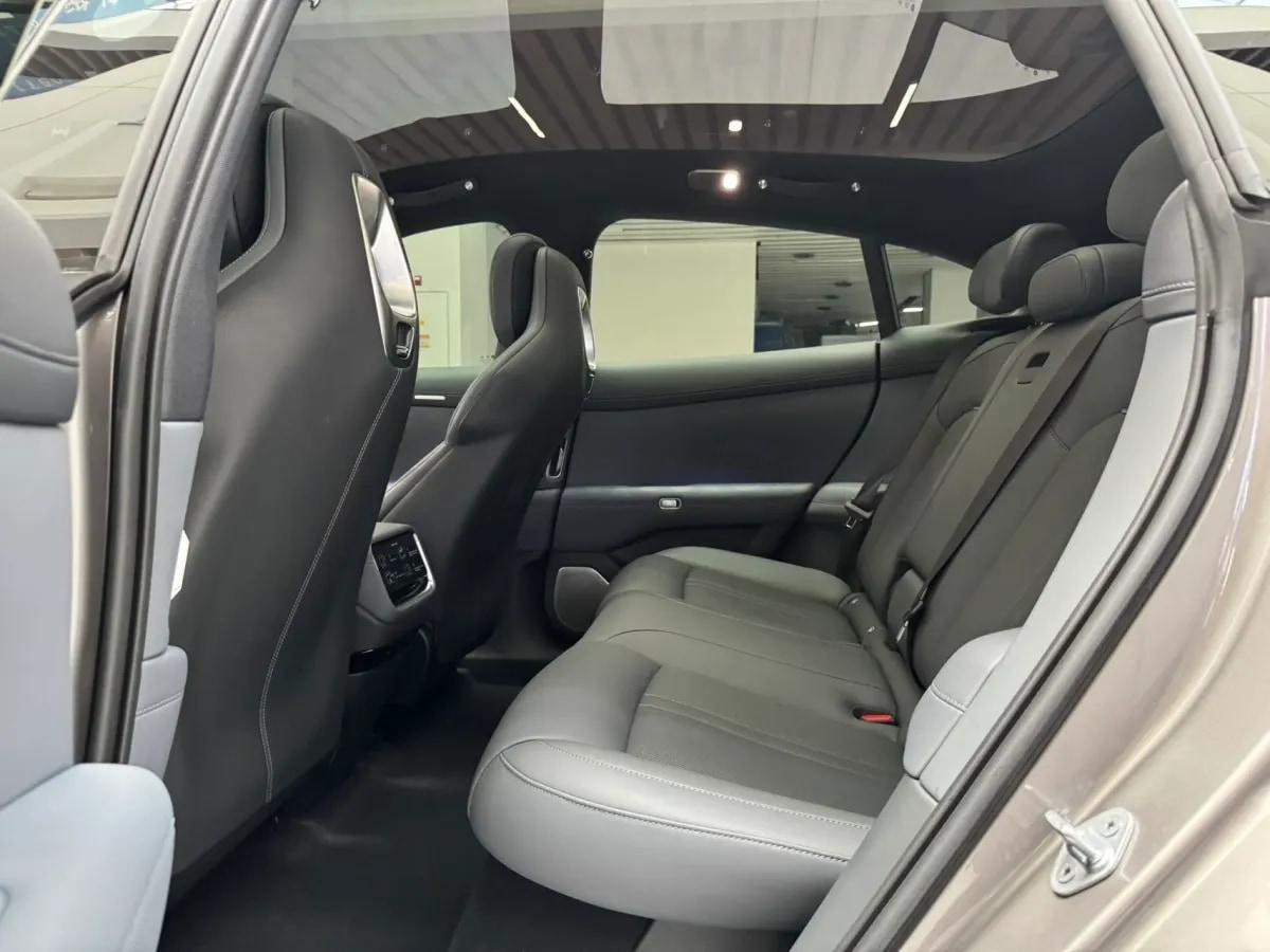 2025 Xiaomi YU7 BEV 96.3KWH 835km image 13