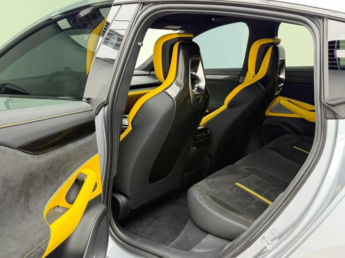 2025 Xiaomi SU7 Ultra BEV 93.7KWH 630km image 13