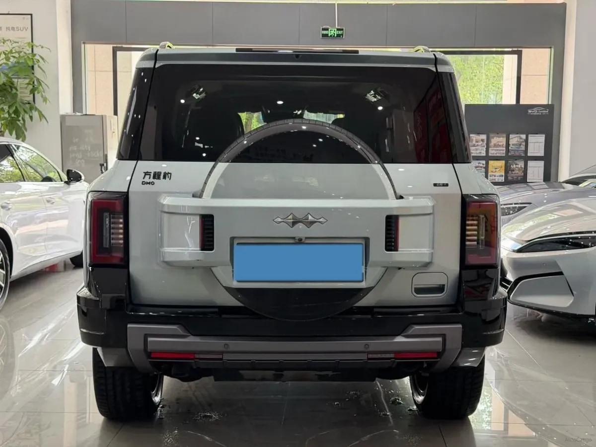 2025 Fang Cheng Bao Bao 8 2.0T 245HP L4 E-CVT PHEV 36.8KWH image 13