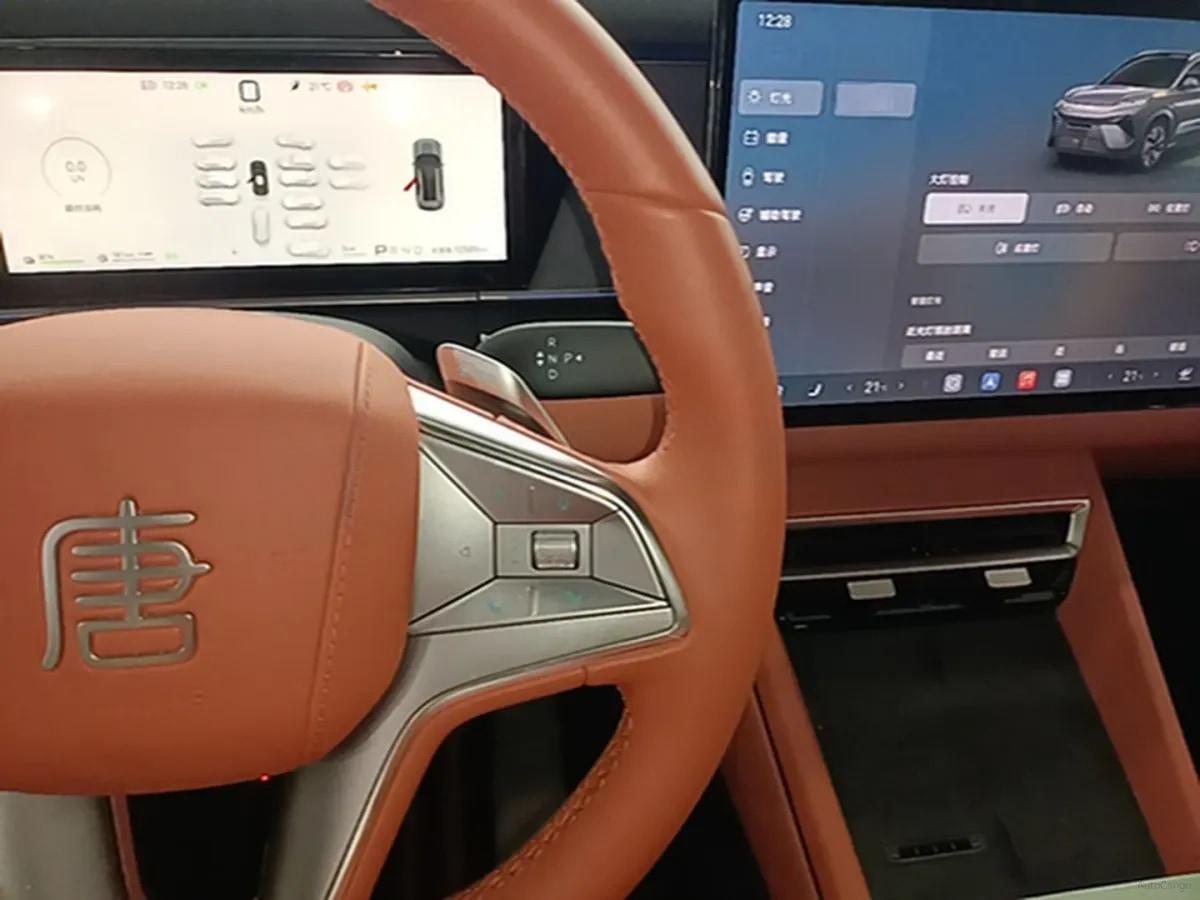 2025 BYD Tang L 1.5T 156HP L4 E-CVT PHEV 35.6KWH 175km image 13