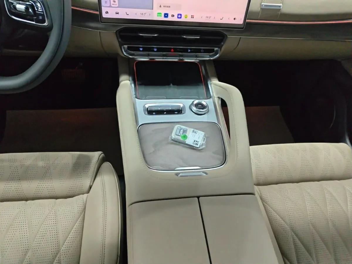 2026 Zeekr 8X 2.0T 279HP L4 1DHT PHEV 55KWH 320km image 13