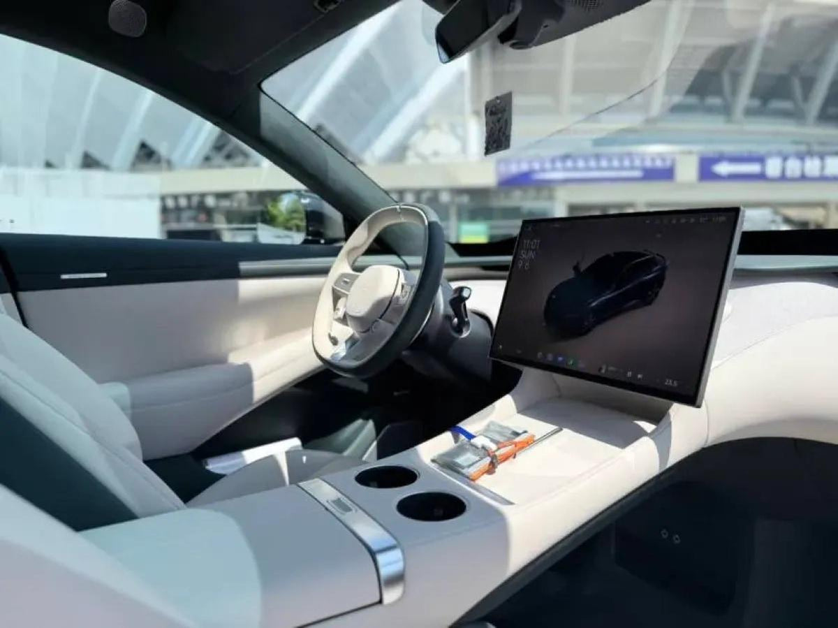 2025 Xiaomi YU7 BEV 101.7KWH 760km image 13