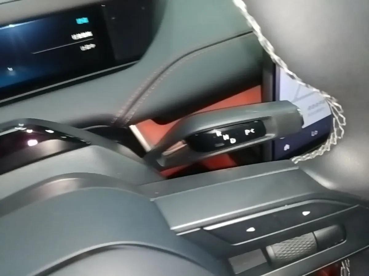 2024 Xiaomi SU7 BEV 94.3KWH image 13