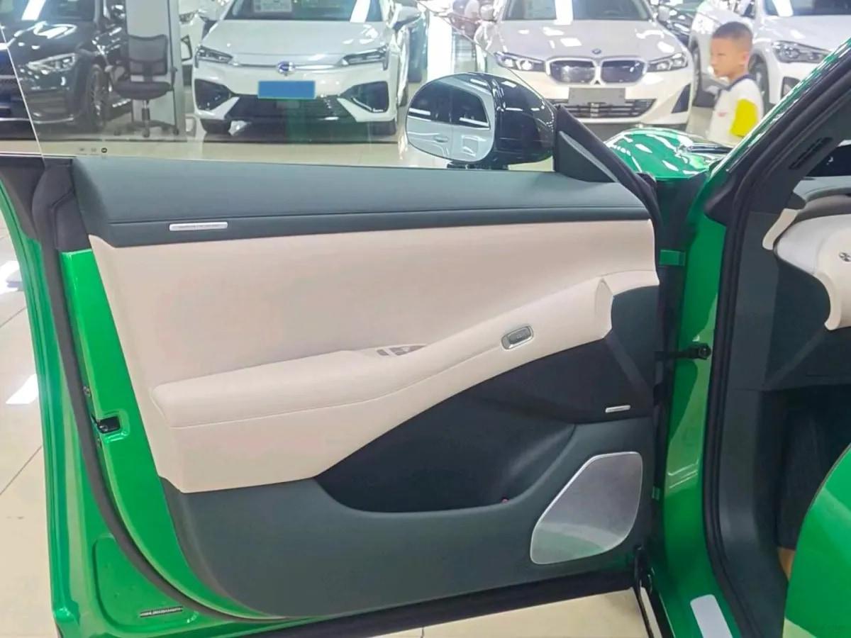 2025 Xiaomi YU7 BEV 96.3KWH image 13