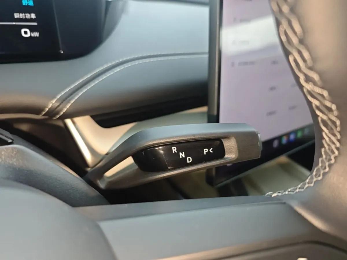 2024 Xiaomi SU7 BEV 94.3KWH 830km image 13