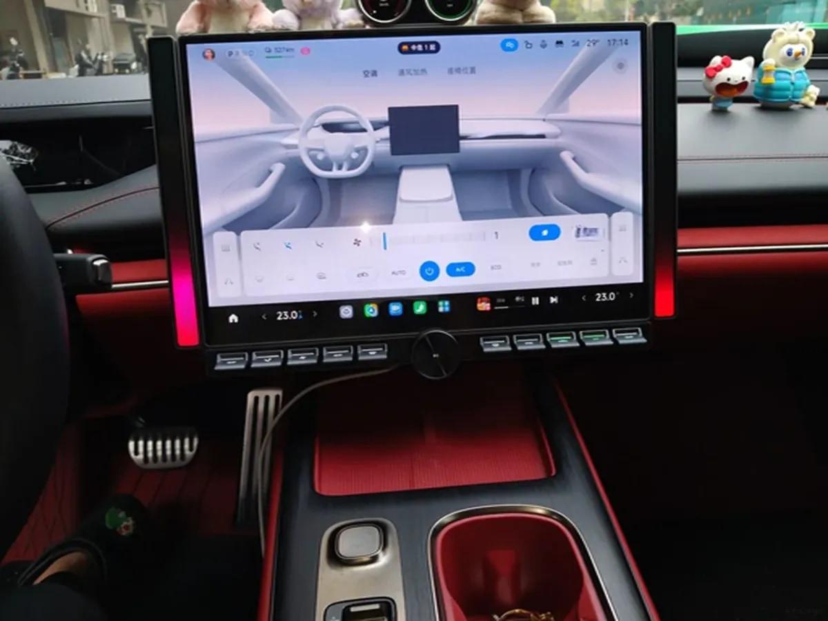 2024 Xiaomi SU7 BEV 73.6KWH 700km image 14