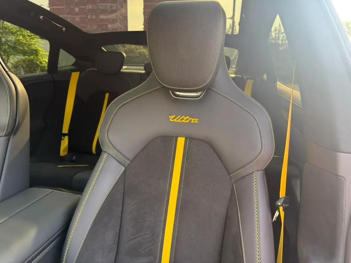 2025 Xiaomi SU7 Ultra BEV 93.7KWH 630km image 14
