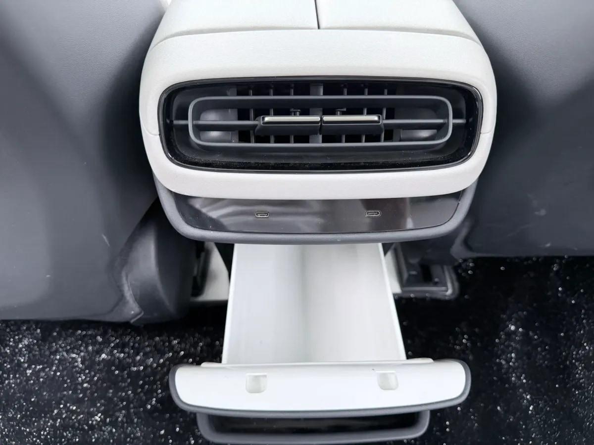 2024 Xiaomi SU7 BEV 101KWH image 14