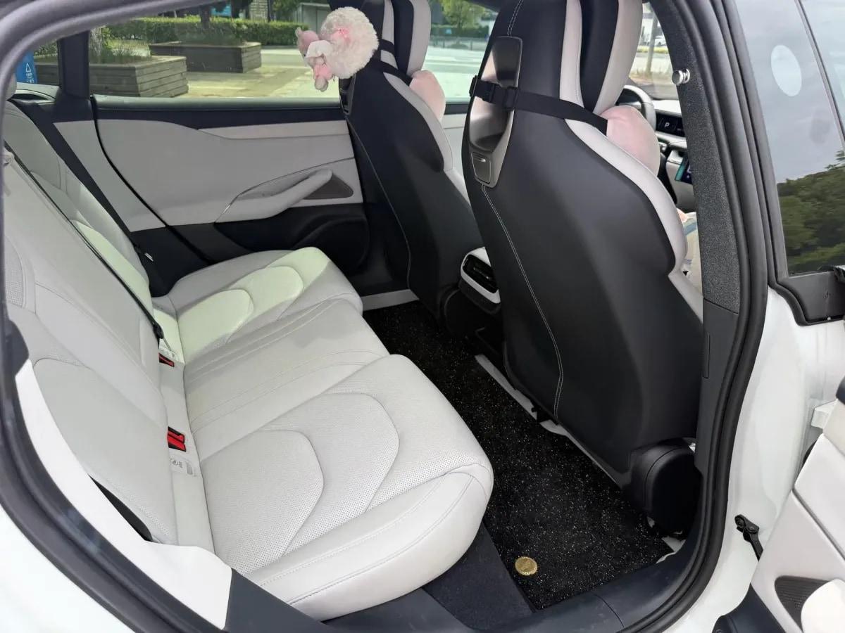 2024 Xiaomi SU7 BEV 94.3KWH image 14